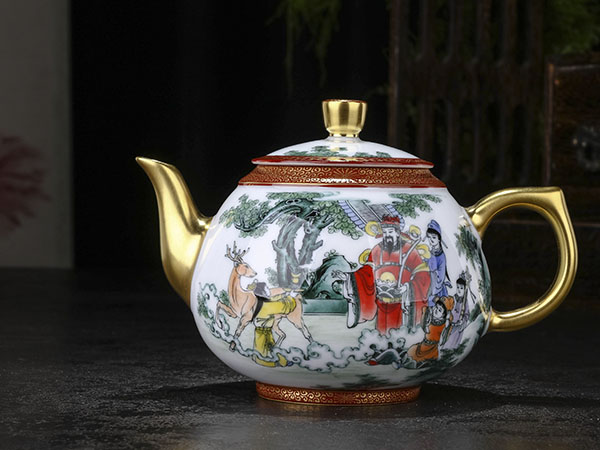 釉下五彩加官进爵壶17800