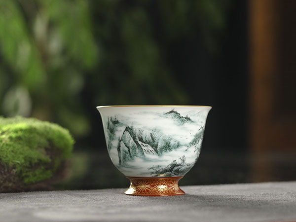 墨绿山水中号杯9800