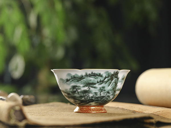 墨绿山水杯11800